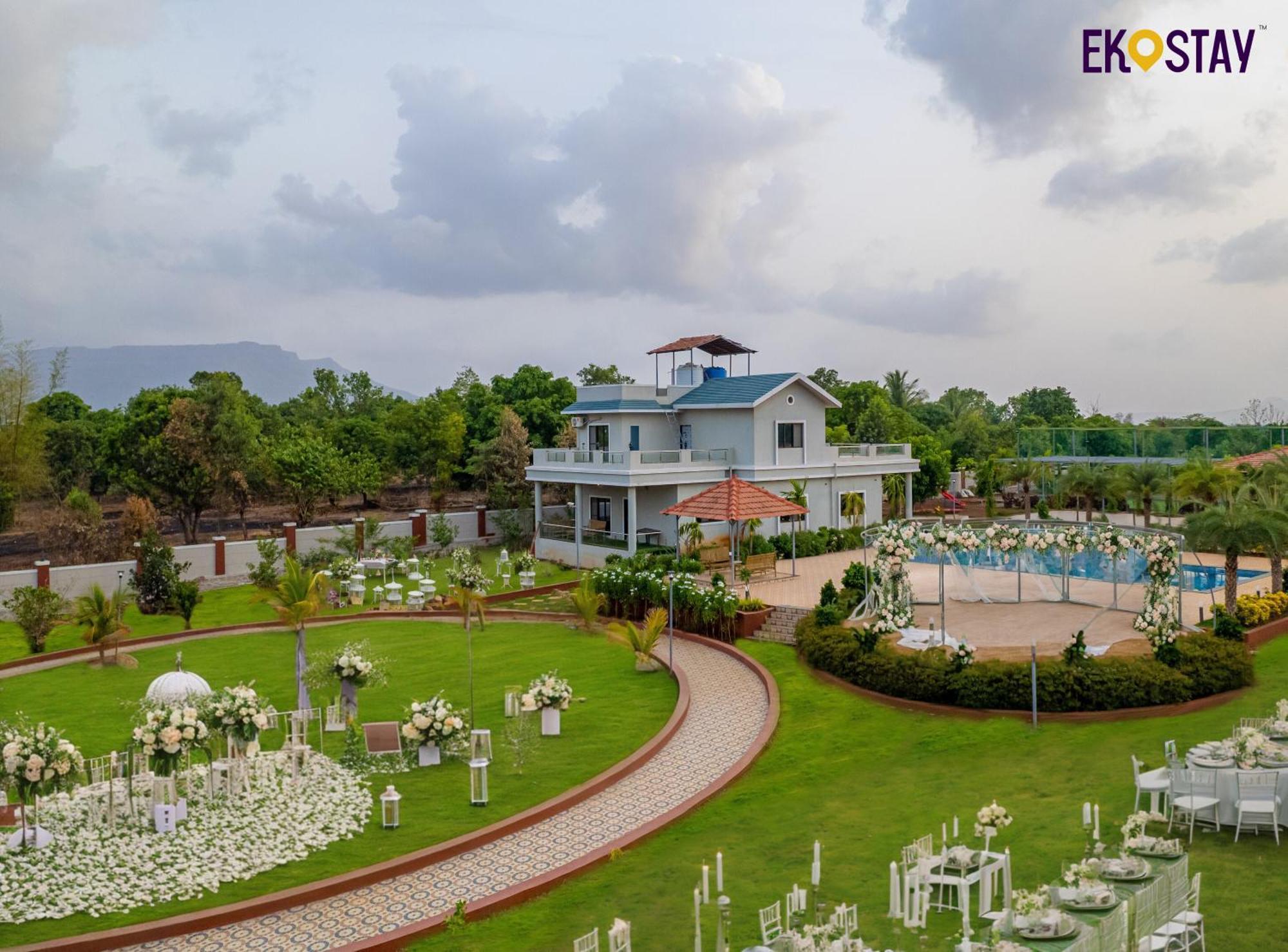 Ekostay Gold Palm Estate I Cricket Turf I Rain Dance I 2 Acre Property Karjat Exteriör bild